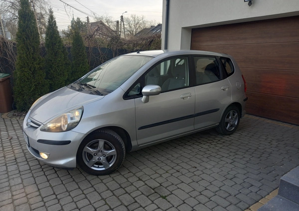 Honda Jazz cena 25900 przebieg: 140000, rok produkcji 2008 z Warszawa małe 781